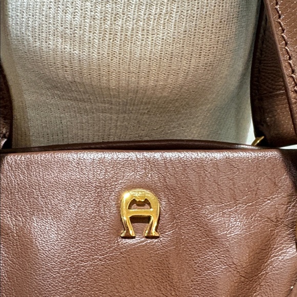 Etienne Aigner chocolate brown leather  with gold small purse - Picture 2 of 12